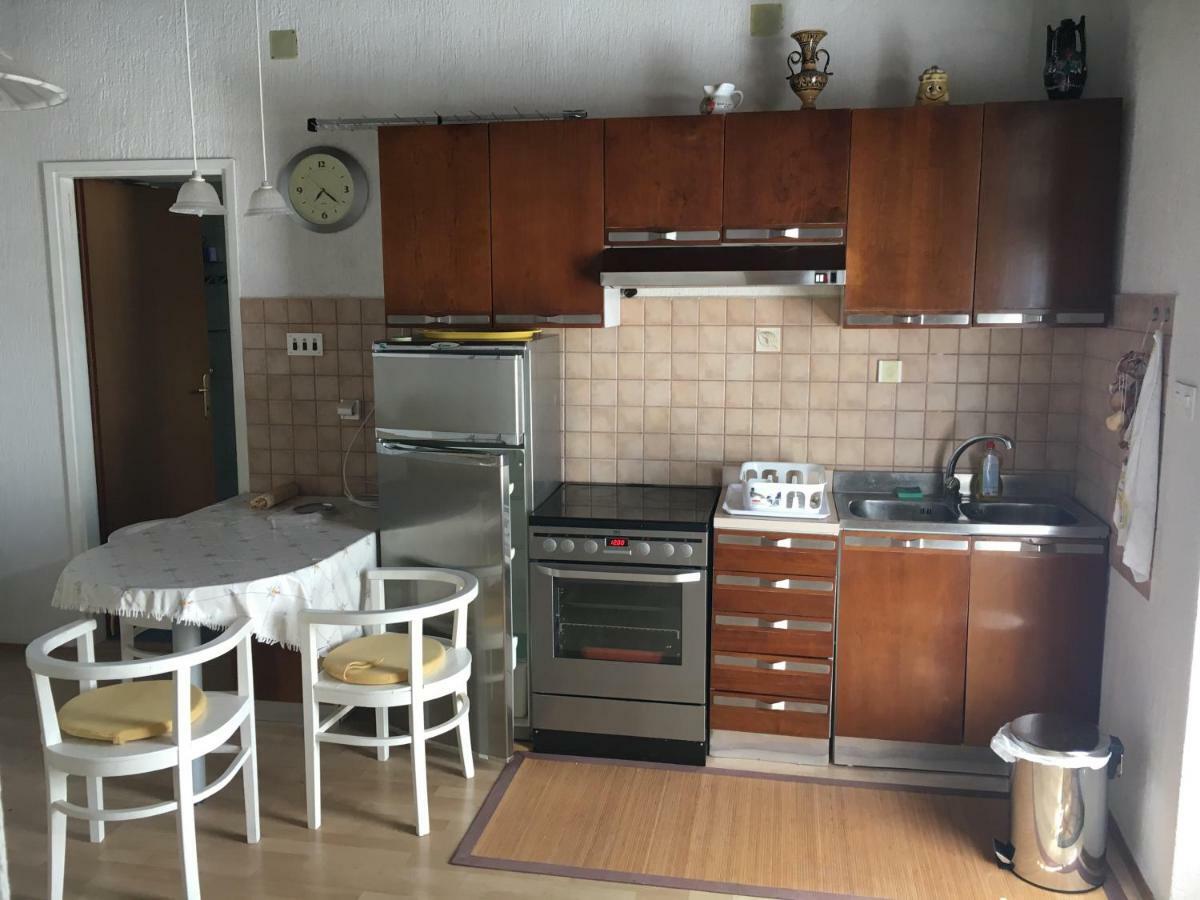 סווטי יוראי Apartment Bella מראה חיצוני תמונה